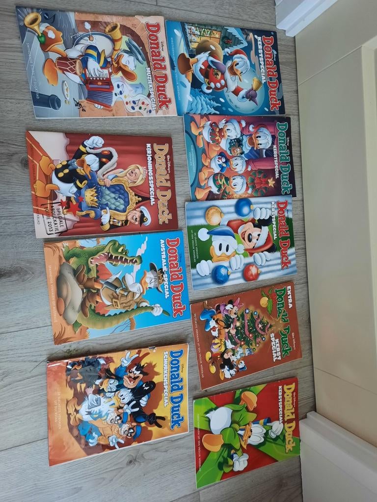 Donald Duck Specials - 9 stuks, Meerdere stripboeken, Ophalen of Verzenden, Zo goed als nieuw