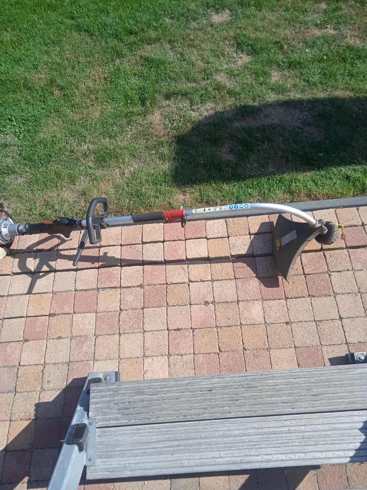 profesionele Ikra bos maaier te koop bieden, Ophalen, Gebruikt, 50 cm of meer, Benzine-grasmaaier