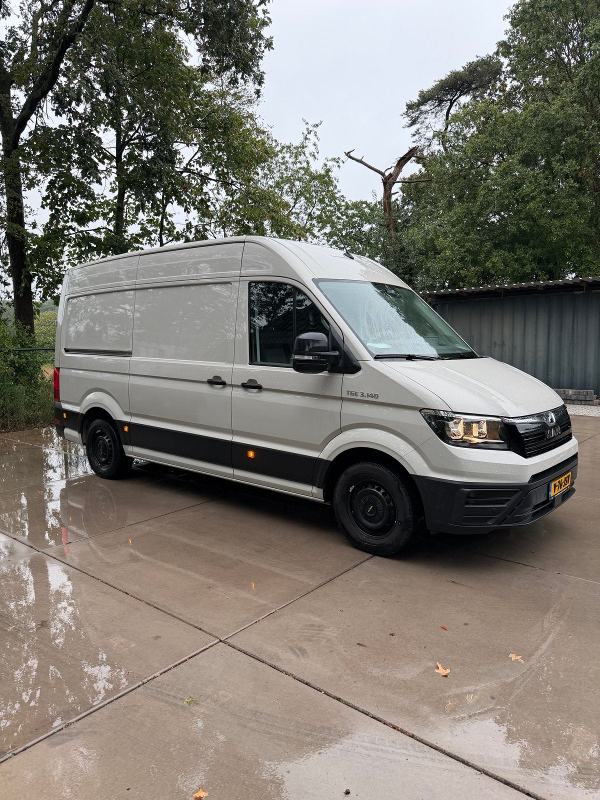 MAN TGE GB 2.0 TDI 140pk SW H2 3.140 FWD 2024 Grijs, Auto's, Dealer onderhouden, Stof, Zwart, 4 cilinders