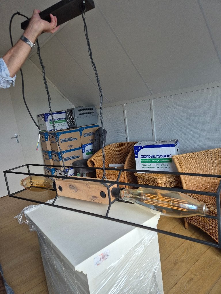 Industriële eettafel lamp, Ophalen, Zo goed als nieuw, Hout, Overige fittingen