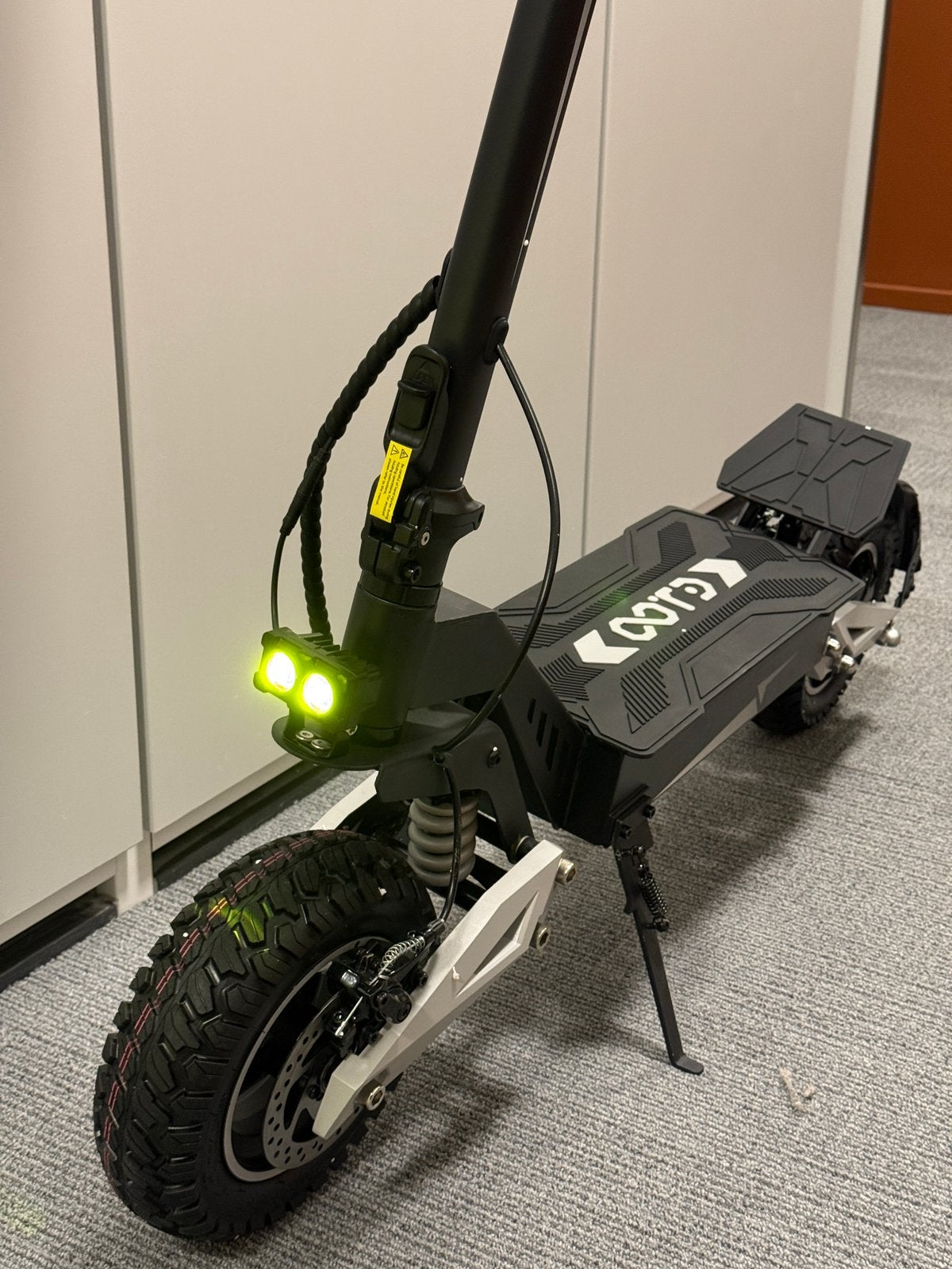 Krachtige OOTD10 Offroad E-step 50km/u, 900W, Dubbele Vering, Ophalen of Verzenden, Zo goed als nieuw, Elektrische step (E-scooter)