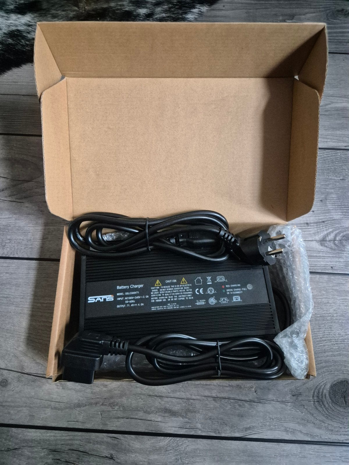 oplader super soco cux (go scooter) Nieuw, Ophalen of Verzenden, Nieuw