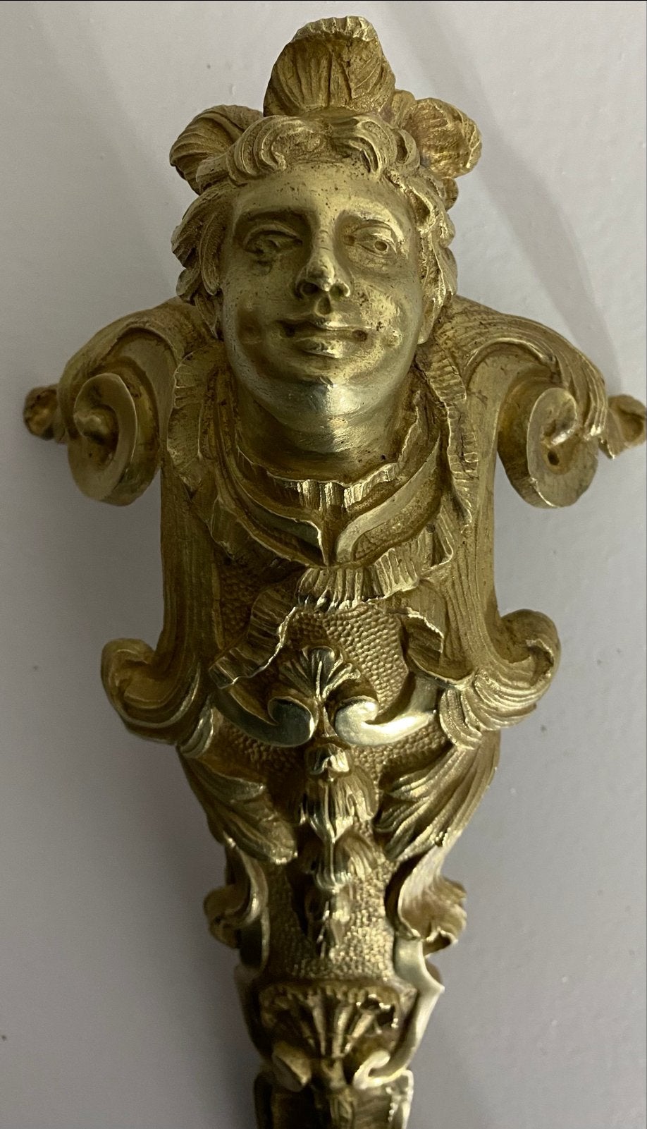 Empire vuurverguld bronzen ornament 19e eeuw