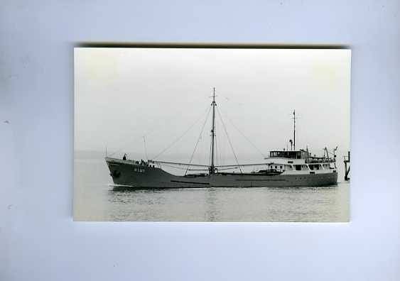 scheepvaart-foto-fiat, Verzamelen, Ophalen of Verzenden, Zo goed als nieuw, Motorboot, Boek of Tijdschrift