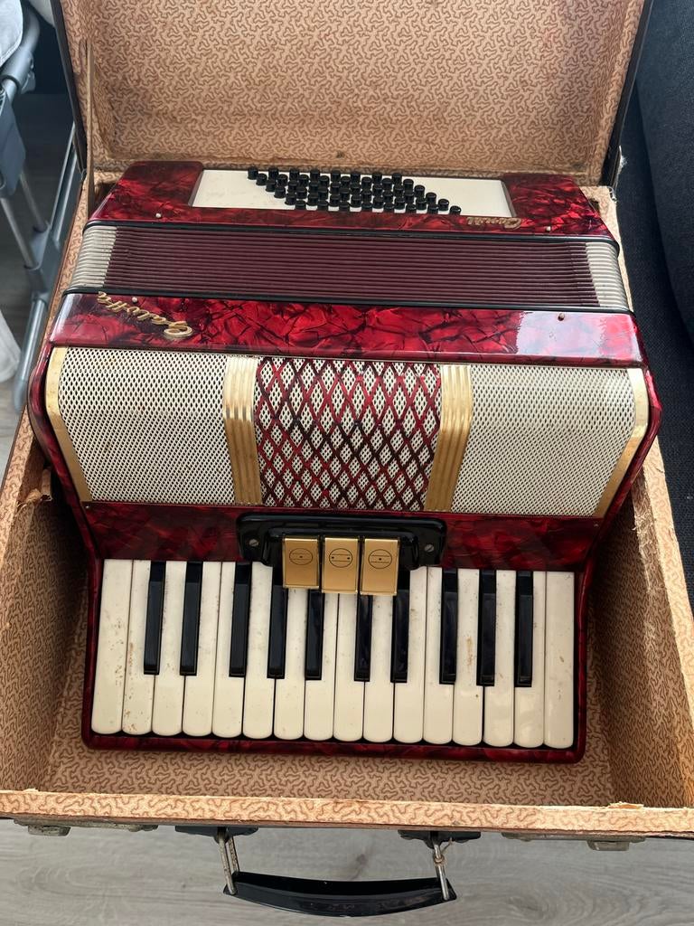 Vintage Accordeon - Galotta Conti - Rood Marmer, Gebruikt, Overige formaten, Toetsaccordeon, Met koffer