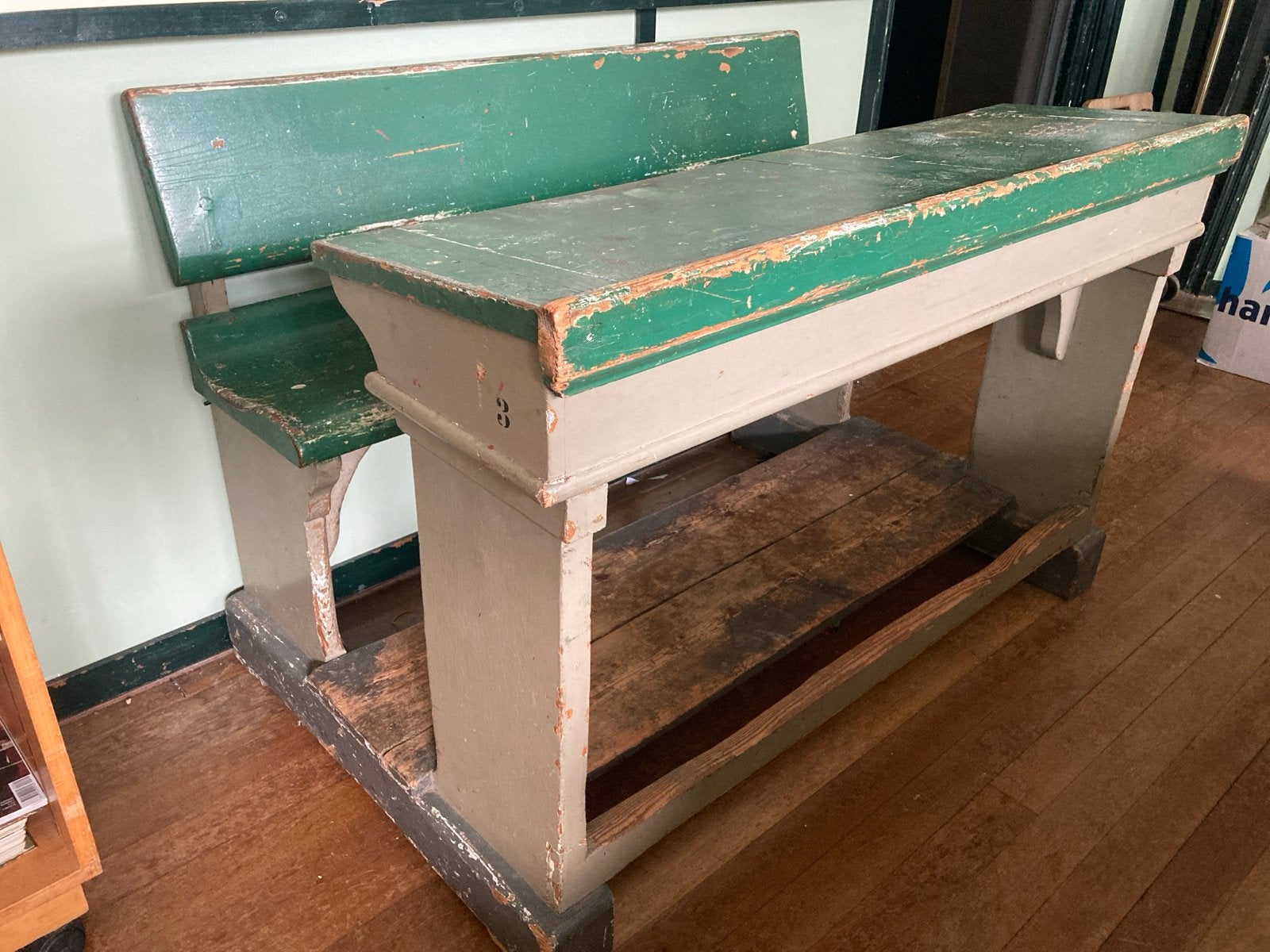 Antieke schoolbank Groen, Ophalen