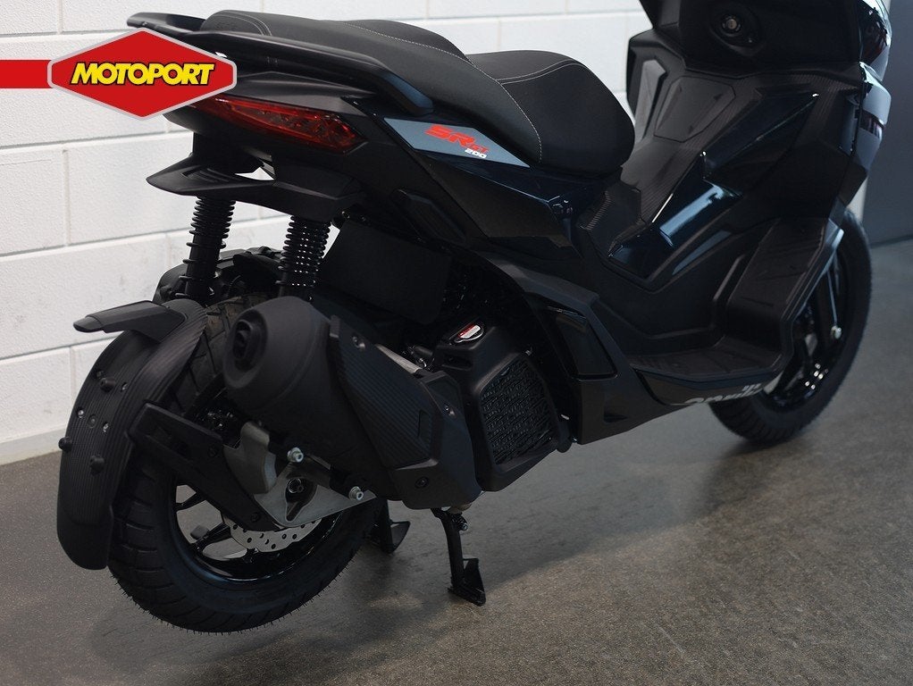 Aprilia SR GT 200 (bj 2026), Motoren, Motoren | Aprilia, Piaggio & C .s.p.a., Viale Rinaldo Piaggio 25
56025  Pontedera, IT, Bedrijf