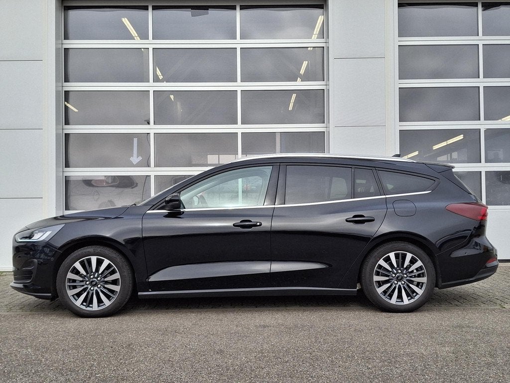Ford Focus Wagon 1.0 EcoBoost Hybrid Titanium X | AGR | Appl, 12 maanden, Gebruikt, Zwart, Origineel Nederlands