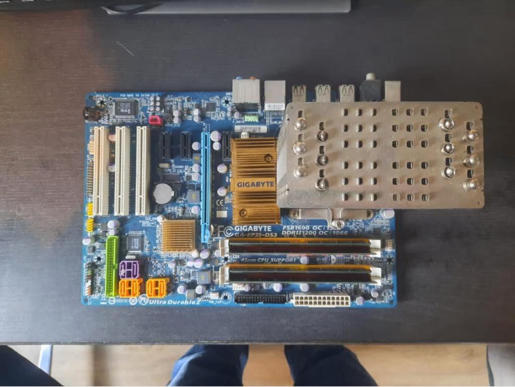 Gigabyte GA-EP35-DS3, Core 2 Quad Q6600, 8GB DDR2, Computers en Software, Desktop Pc's, Gebruikt, 2 tot 3 Ghz, 8 GB, Ophalen of Verzenden