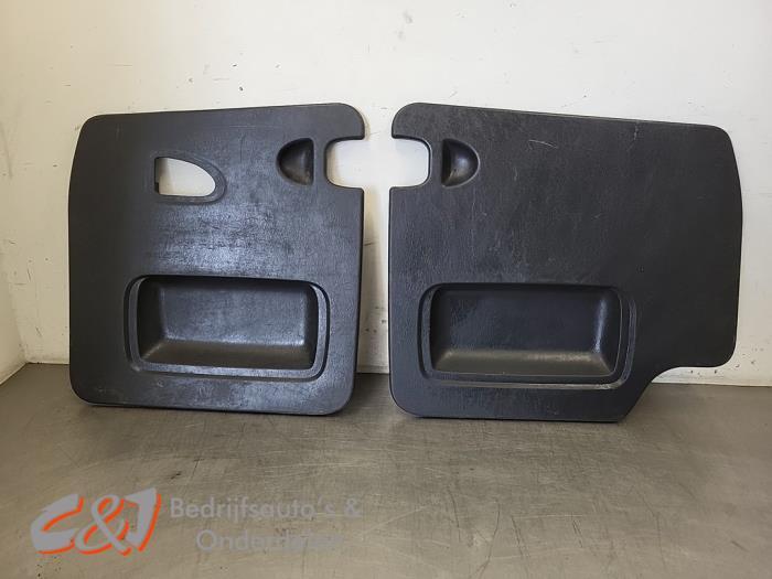 Bekleding achterdeur van een Renault Trafic, Auto-onderdelen, Gebruikt, -, Renault, -