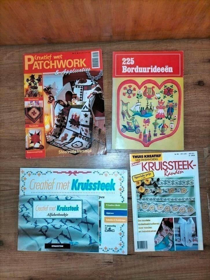 Verschillende borduurboeken, pst €1,-, samen €3,50, kerst, Ophalen of Verzenden, Gebruikt, Handborduren, Patroon