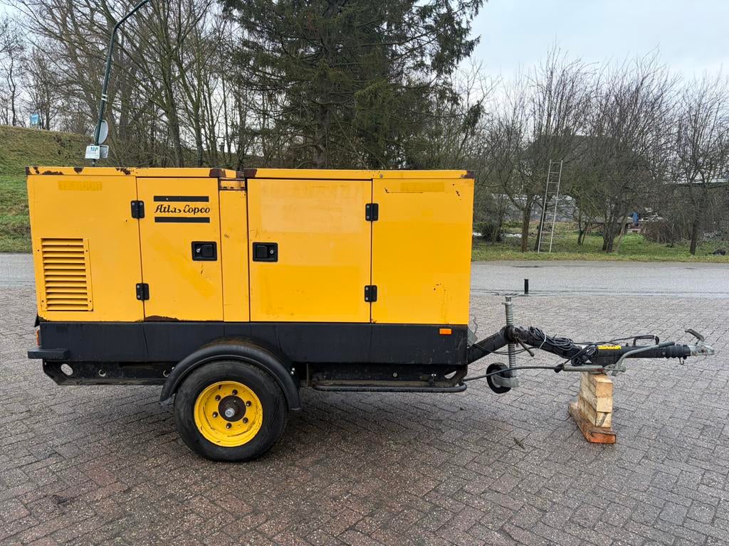 Atlas Copco QAS 78 80 kVA Perkins aggregaat, Doe-het-zelf en Verbouw, Aggregaten, Ophalen of Verzenden, Zo goed als nieuw, 30 kVA of meer