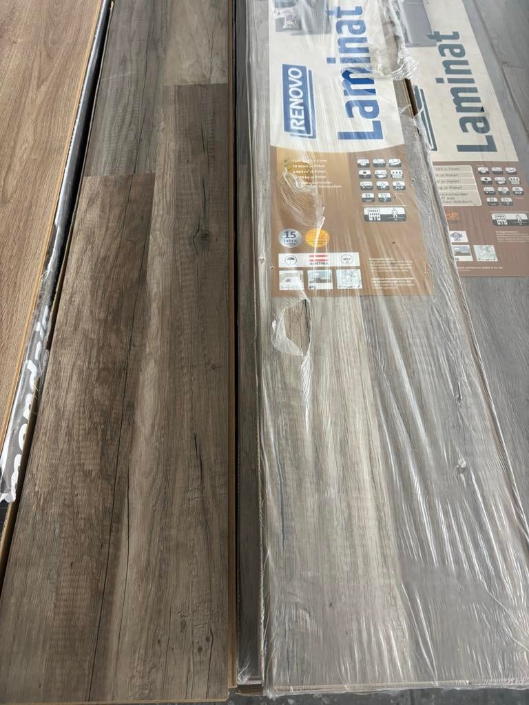 Laminaat Eiken - 29m2, Ophalen, Kunststof, Nieuw, 10 m² of meer