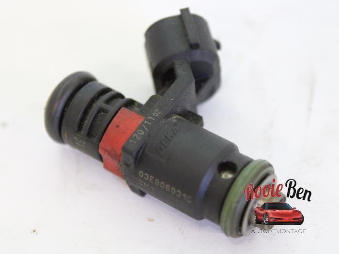 Injector (benzine injectie) van een Volkswagen Polo, Gebruikt, -, Volkswagen, -