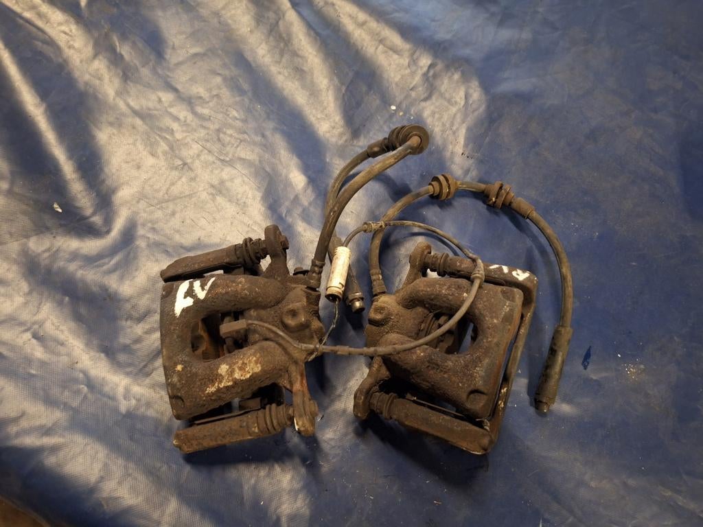 Remklauw links en rechts Bmw E87, Ophalen, Gebruikt, Bmw, Bmw