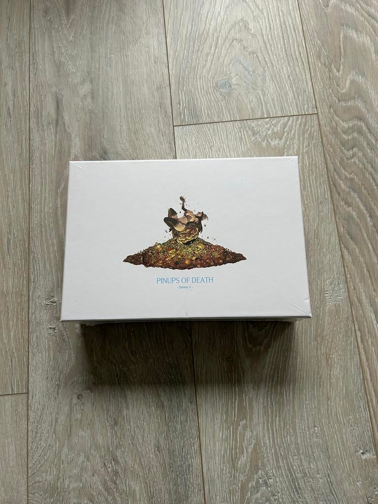 Kingdom Death Pinups of Death Series V, Ophalen of Verzenden, Nieuw