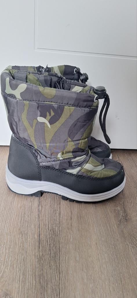 Snowboots maat 30, Kinderen en Baby's, Ophalen of Verzenden
