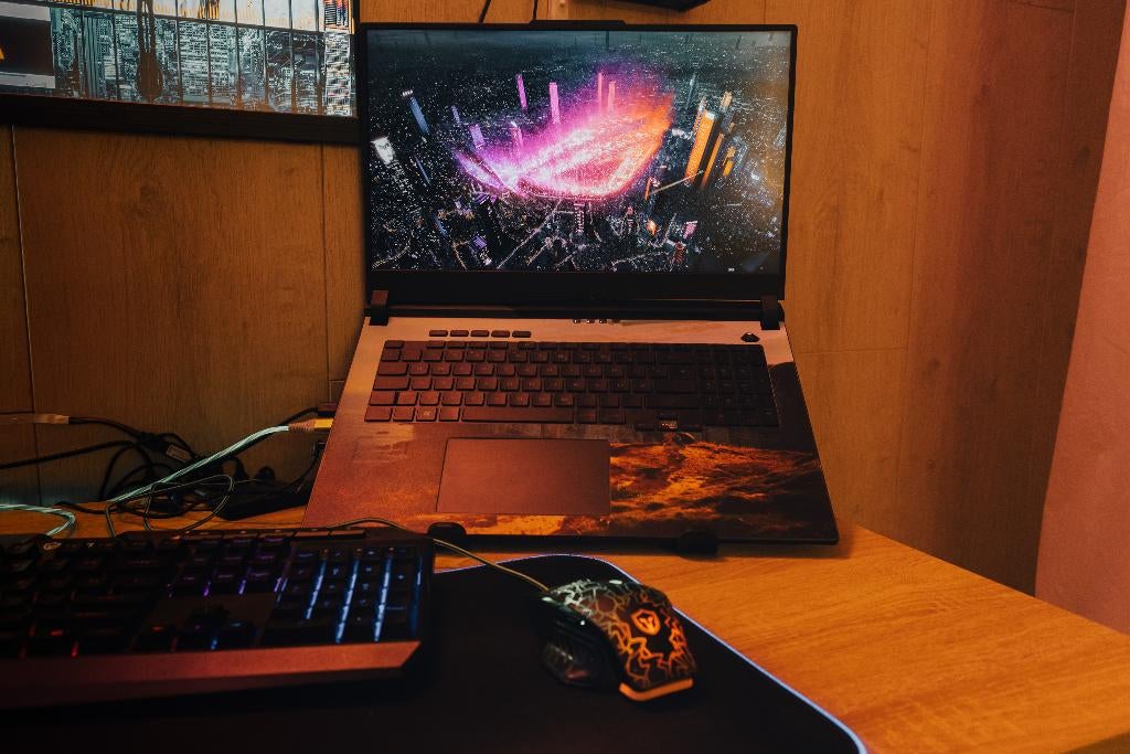 ASUS ROGStrix SCAR 17 RTX 4080 Ryzen 9 7945HX 32GB Mint+Box, Computers en Software, Windows Laptops, Zo goed als nieuw, 17 inch of meer
