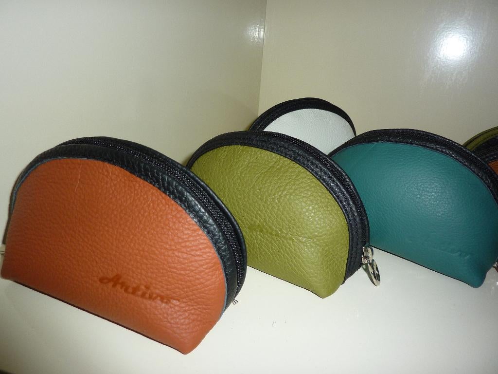 Artivo make-up toilettasjes echt rundleer, Verzenden, Nieuw, Overige kleuren, Dame
