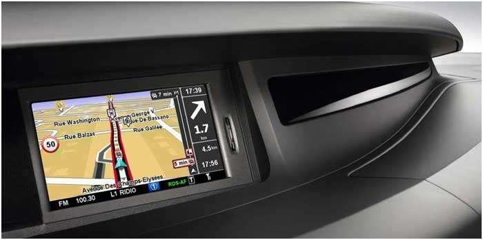 Renault navigatie 2025 TomTom Carminat live, R-link SD, Computers en Software, Renault R-Link  Opel Vivaro  Opel Monano, Heel Europa