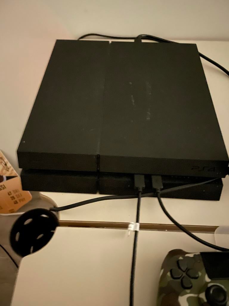 PlayStation 4 1TB + 3 Controllers - Gebruikt, Ophalen, Gebruikt, 1 TB, Original