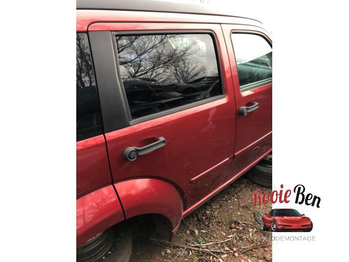 Portier 4Deurs rechts-achter van een Dodge Nitro (PRH), Gebruikt, -, Deur, -