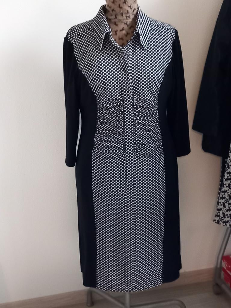 Joseph ribkoff zwart/stippen 46/48, Kleding | Dames, Jurken, Zwart, Maat 46/48 (XL) of groter, Joseph Ribkoff, Ophalen of Verzenden