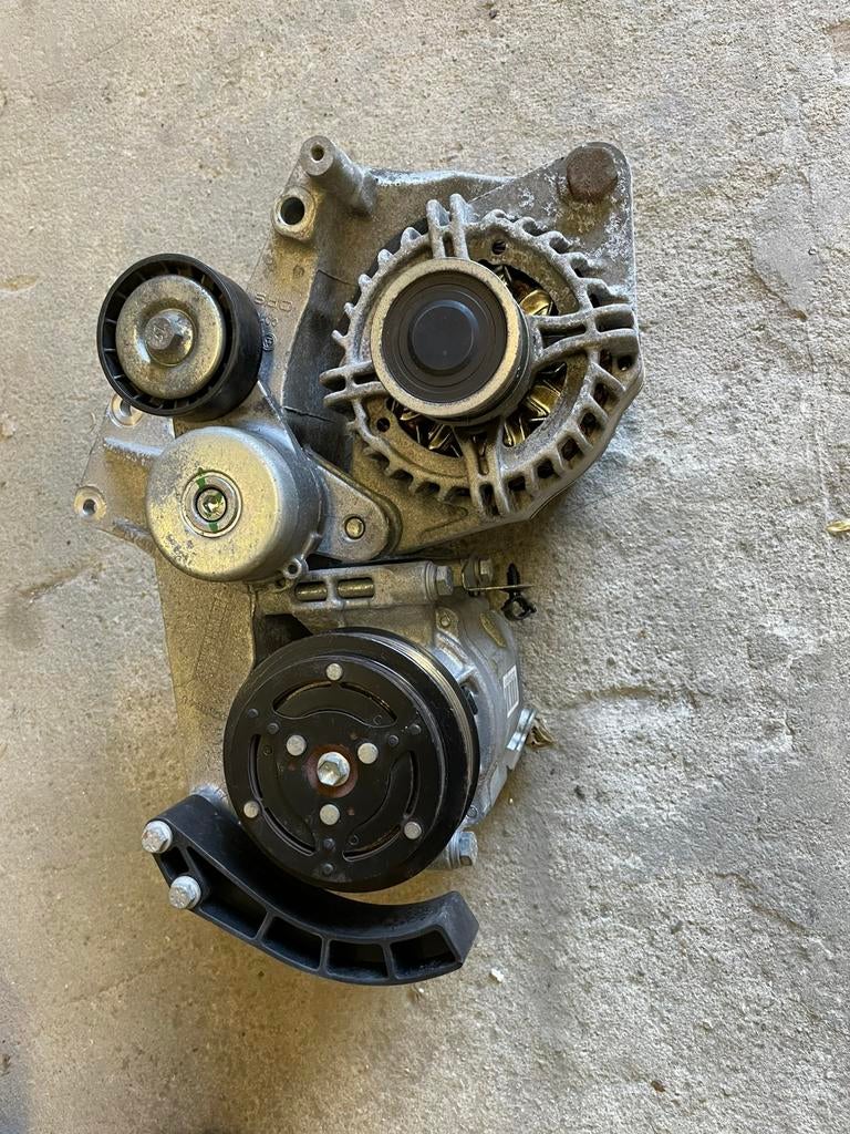 Fiat 500 Abarth 1.4 1.2 0.9 spanrol/Aircopomp /dynamo, Ophalen of Verzenden, Nieuw, Fiat