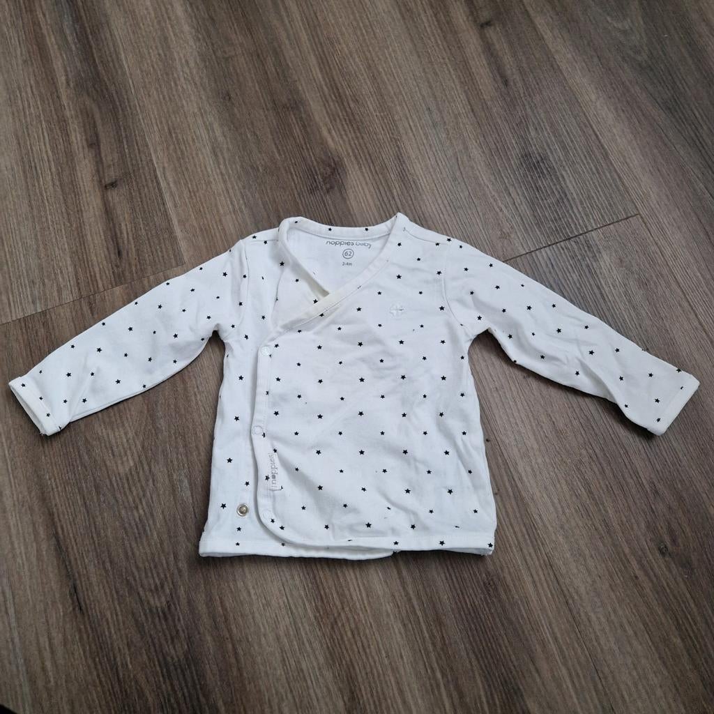 Wit shirtje met sterren - Maat 62, Jongetje of Meisje, Ophalen of Verzenden, Zo goed als nieuw, Noppies