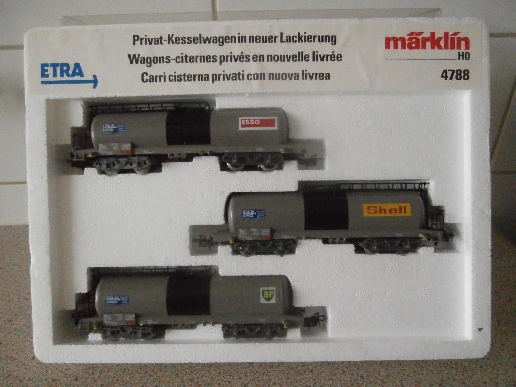 Marklin ketel wagons set Shell - BP- Esso --4788, Wisselstroom, Wagon, Ophalen of Verzenden, Zo goed als nieuw