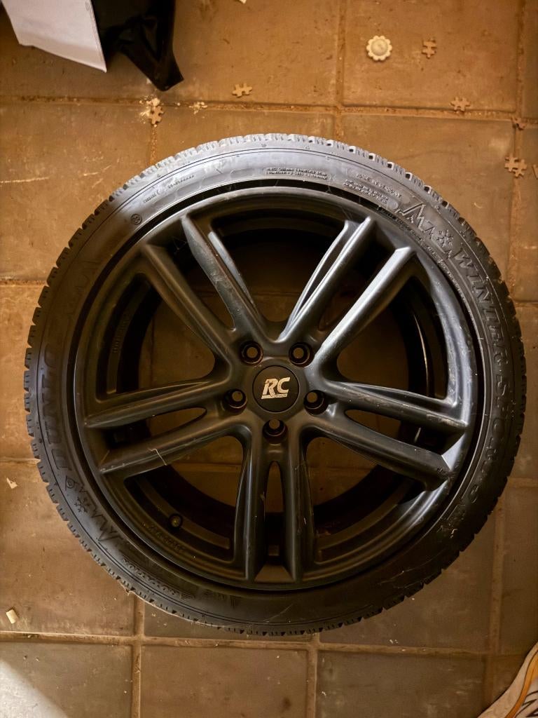 Complete set 18'' RC Design + Dunlop Wintersport 5–Fiat 500X, Auto-onderdelen, Banden en Velgen, Ophalen, 18 inch, Gebruikt, Banden en Velgen
