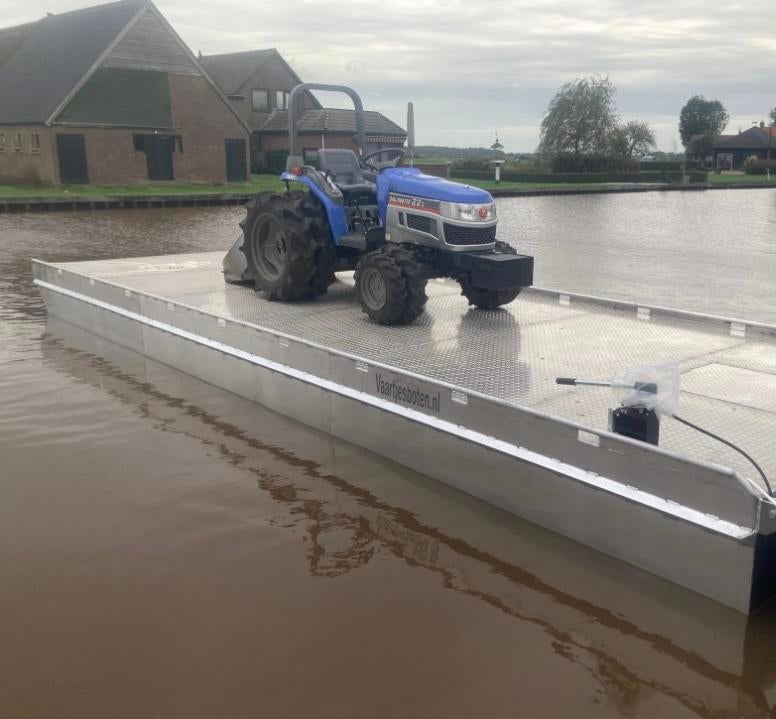 Aluminium ponton werkboot, Watersport en Boten, Beroepsscheepvaart, Ophalen of Verzenden, Nieuw, Benzine, Ponton