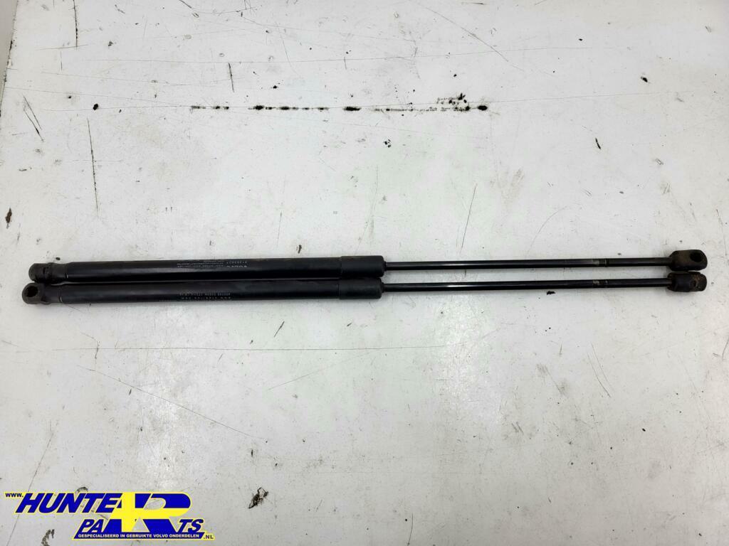 Gasveer achterklep set  Volvo V40 ('12-'19) 31395607, Ophalen of Verzenden, Gebruikt, Volvo