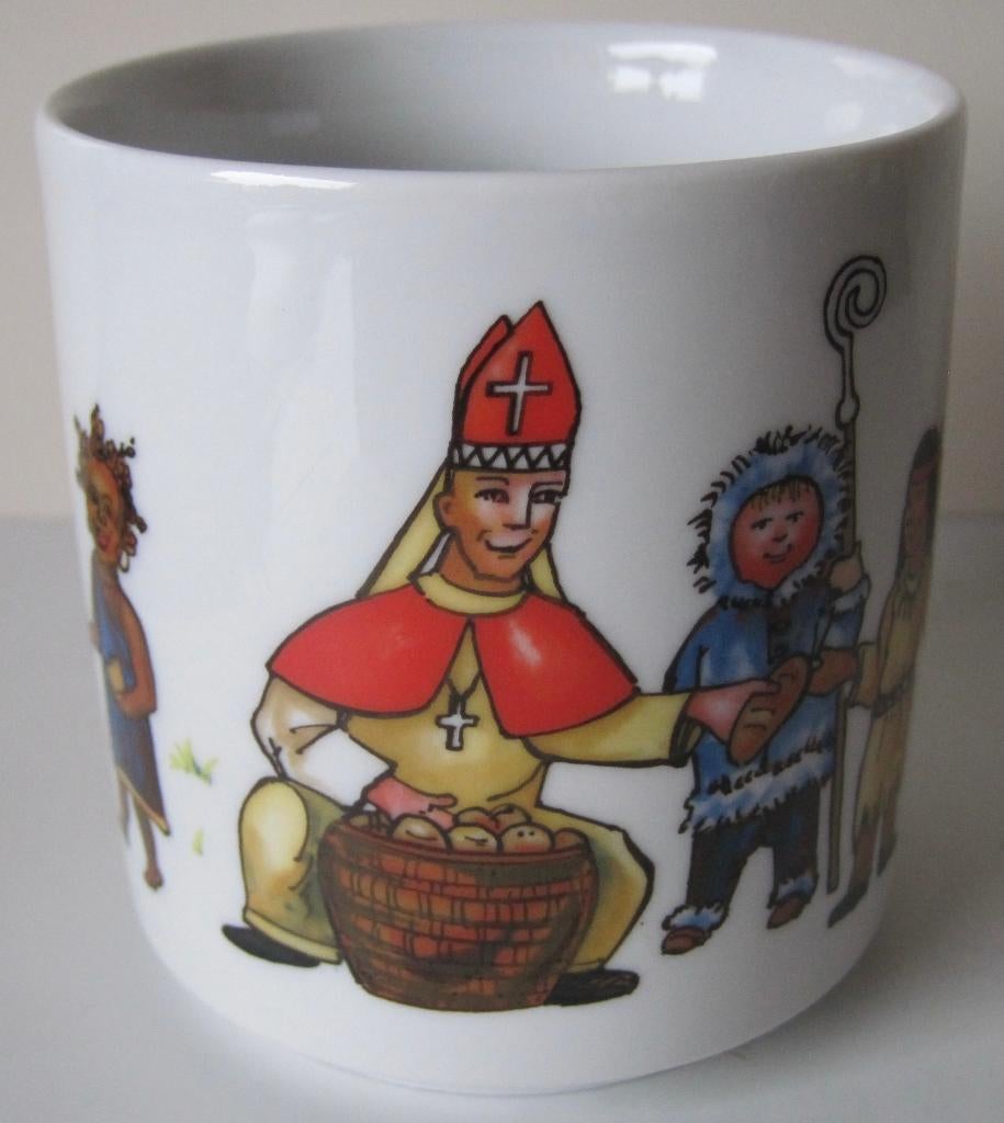 beker met afbeelding van kinder sinterklaas - Duits, Ophalen of Verzenden, Zo goed als nieuw