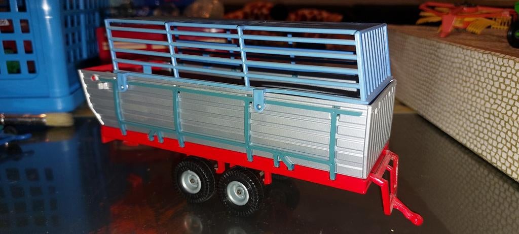Siku mengele opraapwagen grijze velgen geen britains, Ophalen of Verzenden, Zo goed als nieuw, Tractor of Landbouw, Britains