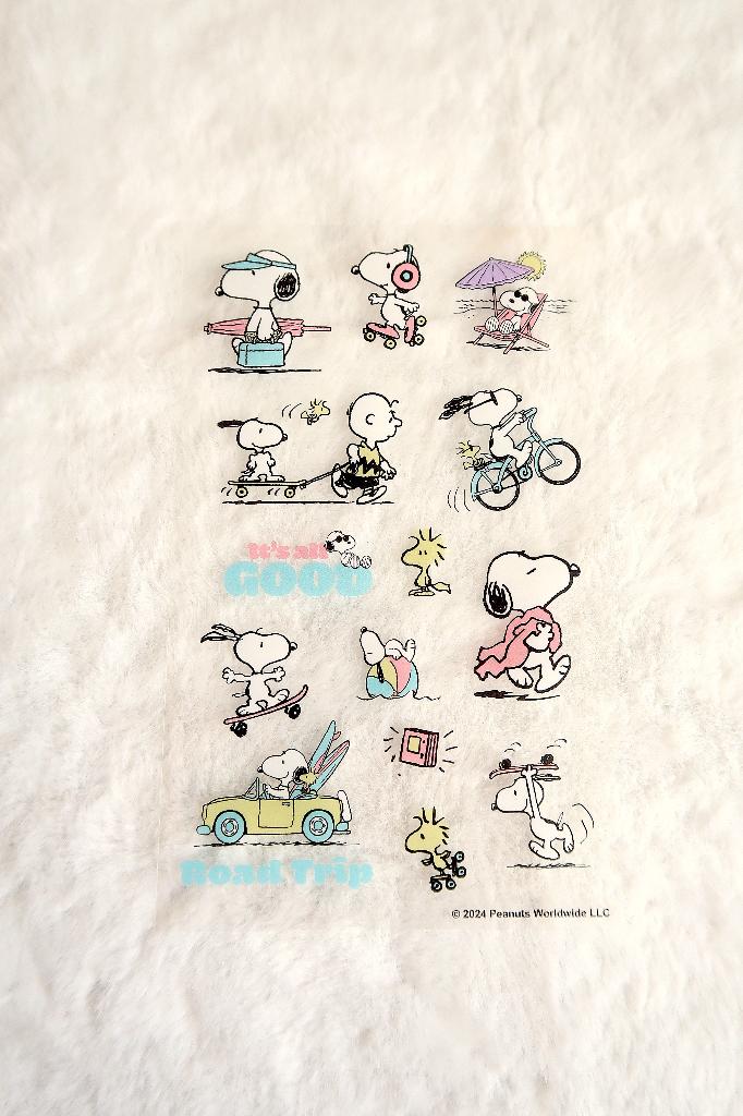 Snoopy Peanuts Comics Zomer transparant stickervel, Verzenden, Snoopy, Nieuw, Plaatje, Poster of Sticker