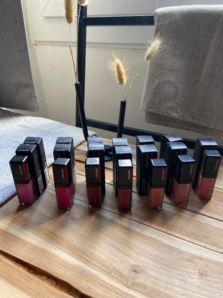Shiseido Ginza Tokyo Laquerink LipShine Diverse kleuren, Nieuw, Ophalen of Verzenden, Make-up, Overige kleuren