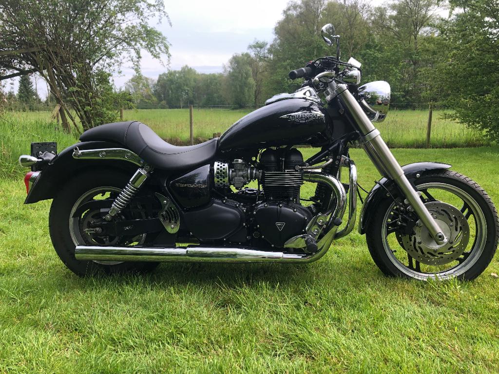 Triumph Speedmaster 2009 --- 865CC ---, Sportuitlaat, 2 cilinders, Particulier, Meer dan 35 kW