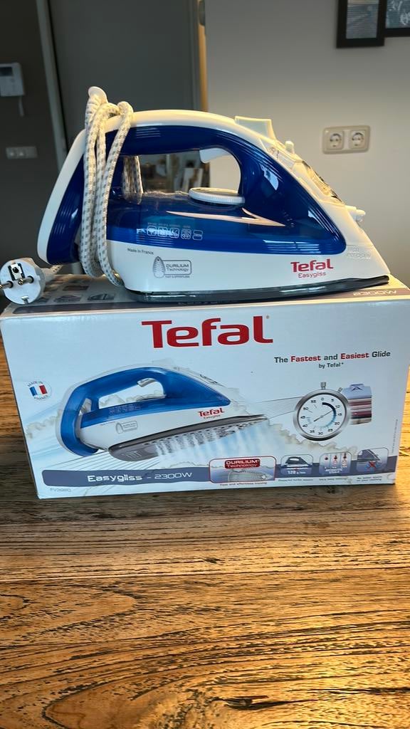 Tefal EasyGliss, Witgoed en Apparatuur, Strijkijzers en Strijkplanken, Ophalen of Verzenden, Zo goed als nieuw, Strijkijzer met snoer