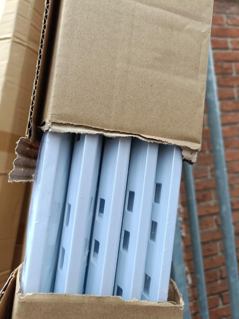 Tegel strippen witte pvc maat 8, 10 en 12,5 recht voor maar, Ophalen, Nieuw, Wandtegels