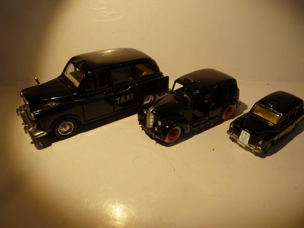 TAXI - TAXI - TAXI - TAXI - TAXI - TAXI - TAXI ., Ophalen of Verzenden, Gebruikt, Auto