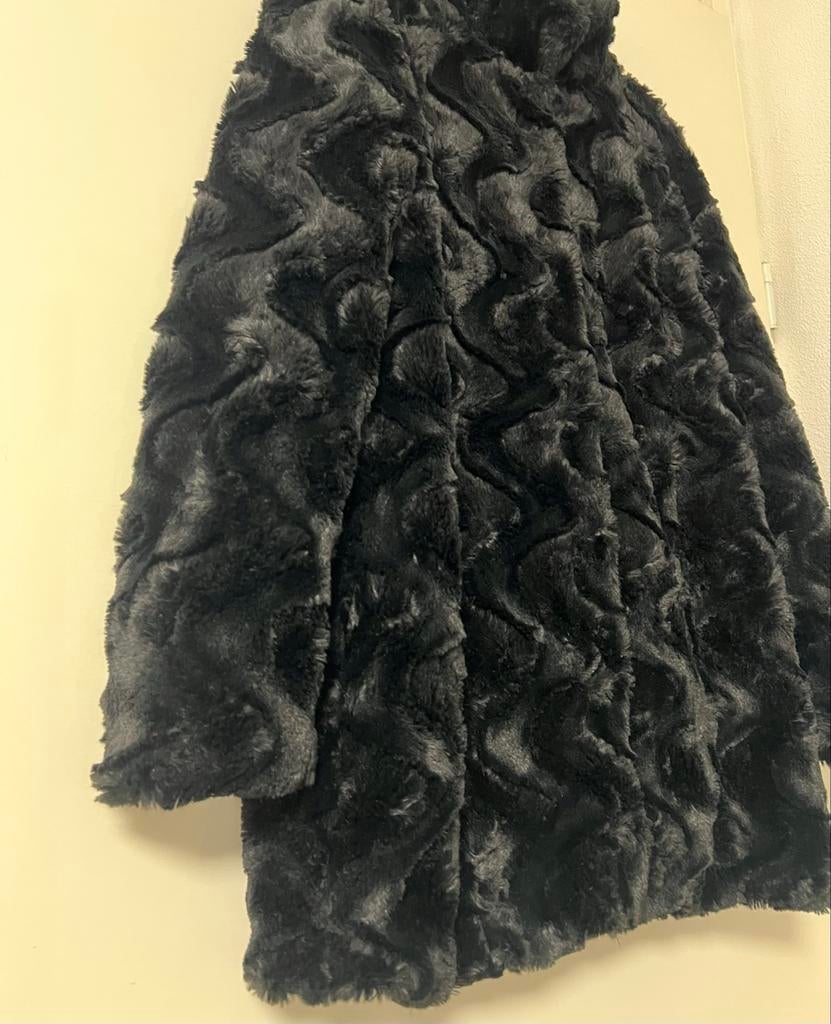 Zwarte faux fur jas - Maat M, Ophalen of Verzenden, Zo goed als nieuw