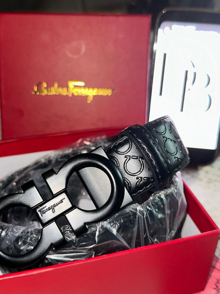Salvatore Ferragamo Riem - Nieuwstaat, Kleding | Heren, Riemen en Ceinturen, 95 tot 105 cm, Ophalen of Verzenden, Zo goed als nieuw