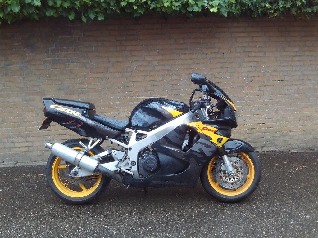 Honda Fireblade 919 bj 97 gaat weg in onderdelen, Ophalen of Verzenden, Gebruikt