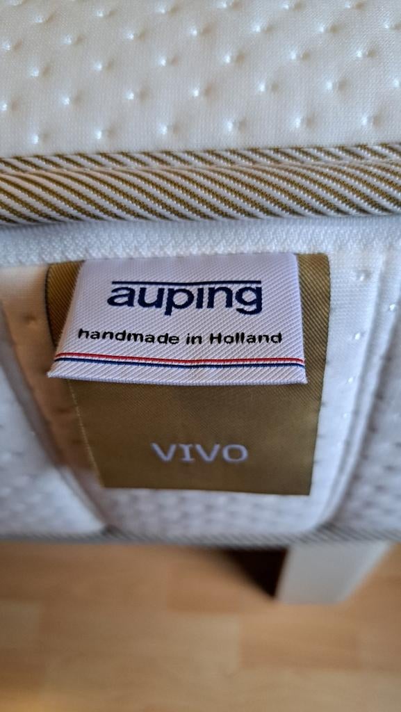 Auping matras Vivo., Ophalen, Zo goed als nieuw, Eenpersoons, 90 cm