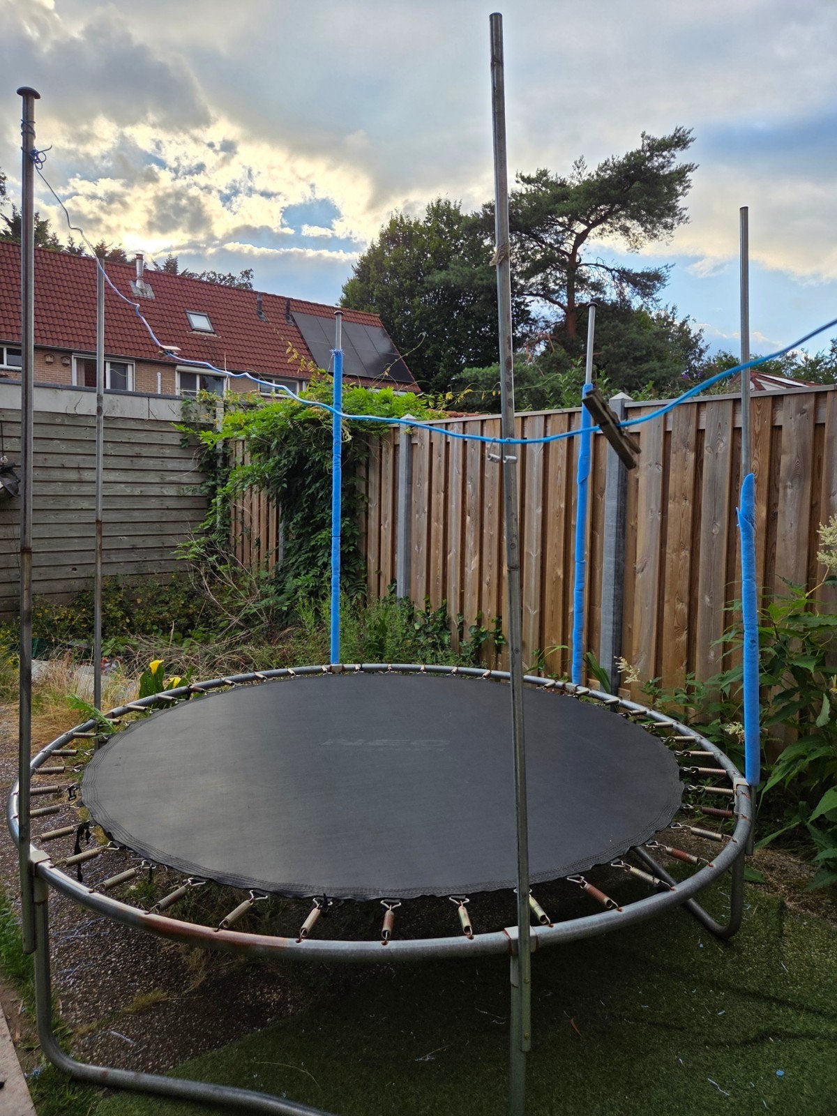 Trampoline voor de tuin, Ophalen of Verzenden, Gebruikt