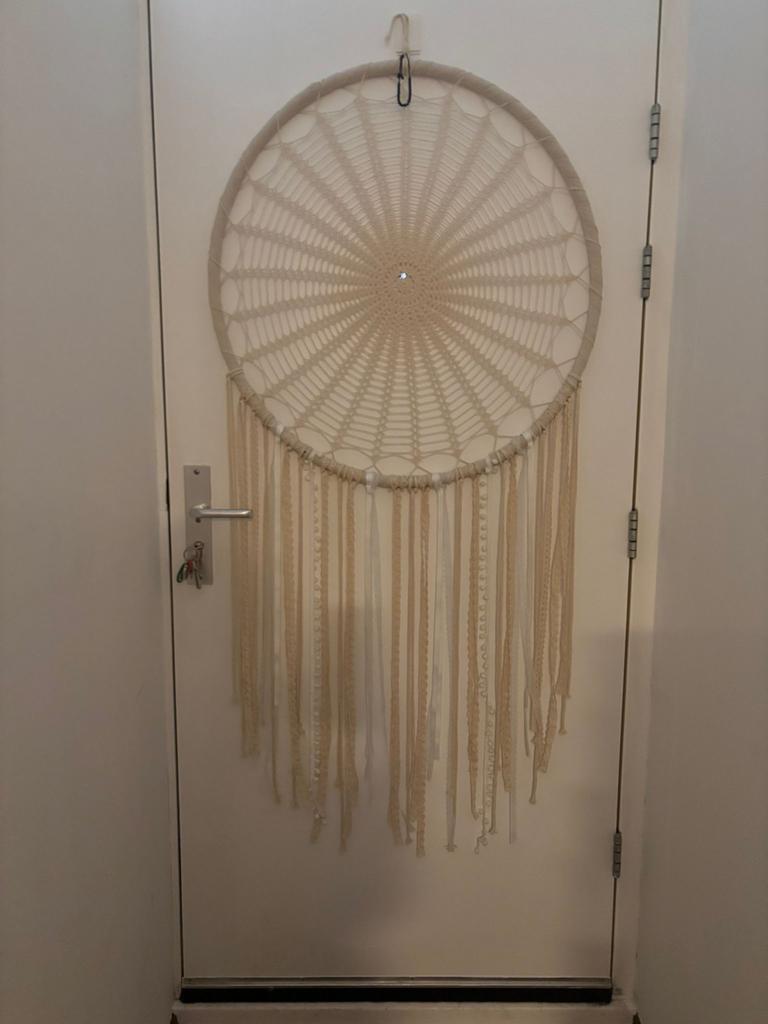 Grote beige dromenvanger - Boheemse wanddecoratie, Ophalen, Zo goed als nieuw
