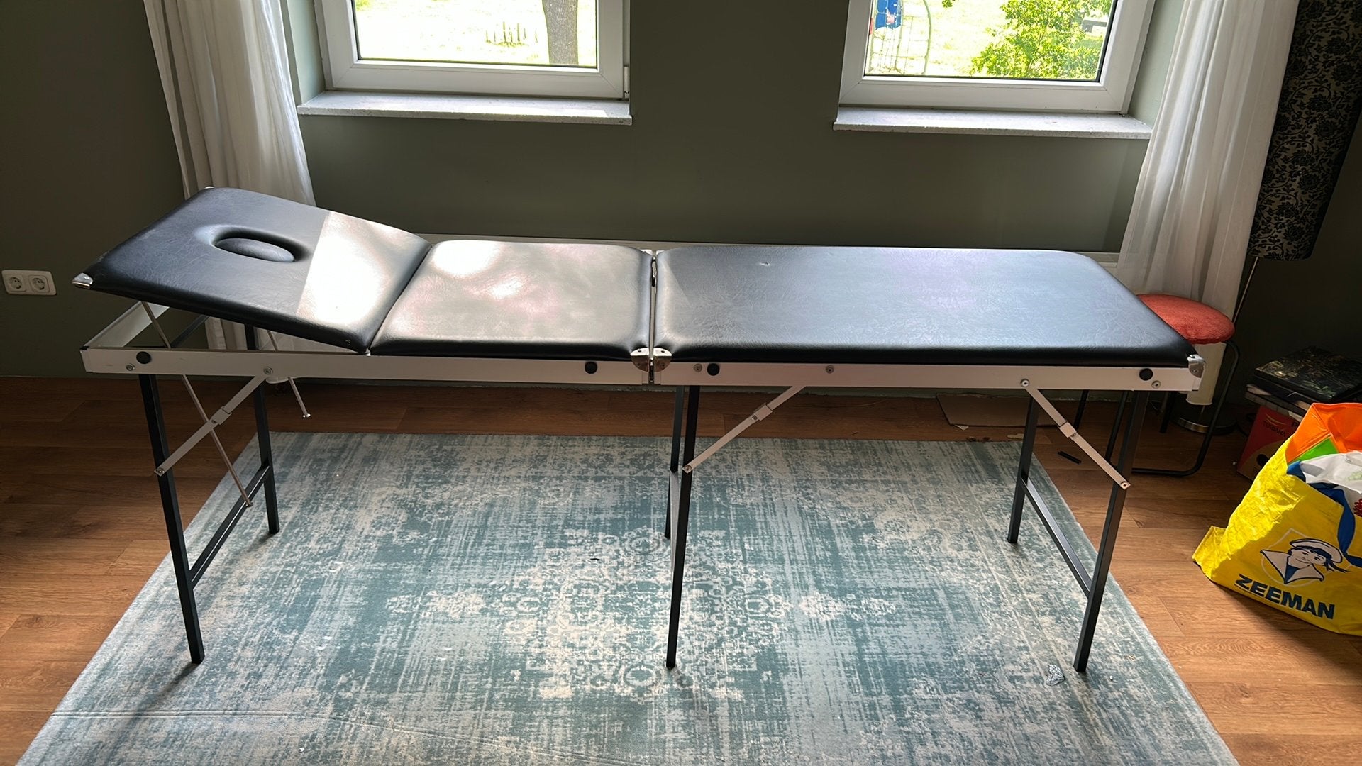 Behandel/massagetafel incl kruk, Sport en Fitness, Massageproducten, Ophalen, Gebruikt, Massagetafel