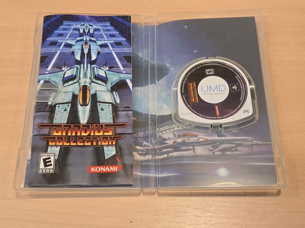 Gradius Collection - Sony PlayStation Portable, Spelcomputers en Games, Hilversum, Gebruikt, Shooter, Ophalen of Verzenden
