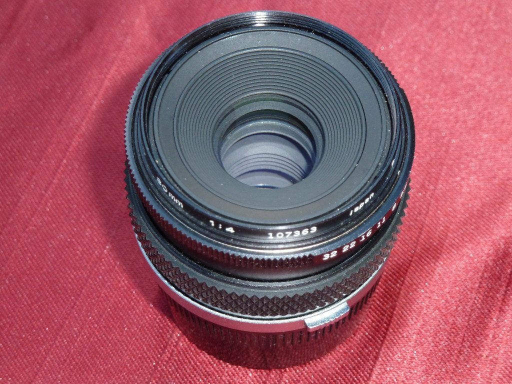 Olympus Macro lenzen; 135 mm en 80 mm., Olympus, Ophalen of Verzenden, Macrolens, Overige vattingen